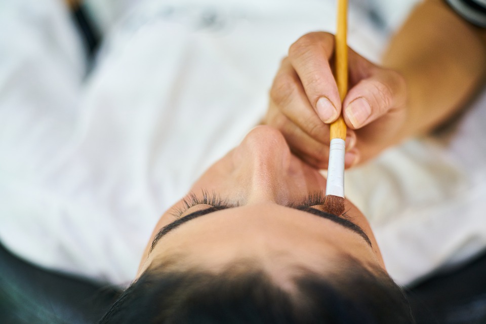 Les précautions à prendre pour bien utiliser un crayon dermographique pour un marquage sur la peau