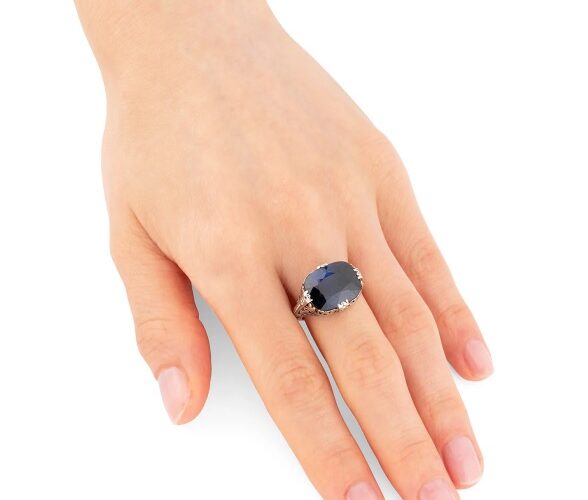 Sublimer un style avec des bijoux anciens et authentiques